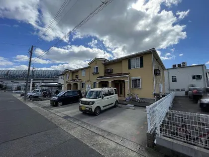 フラットツーの画像