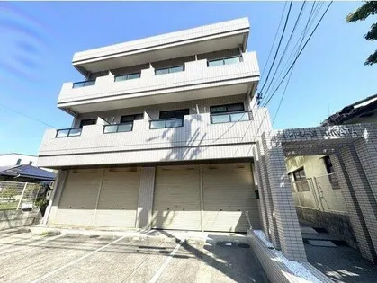 シャトレーヌHINATAの画像