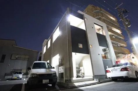 アストリア名駅【1階】の外観