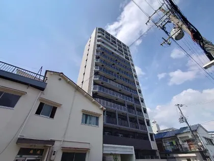 アルティザ新大阪D.C【7階】の外観