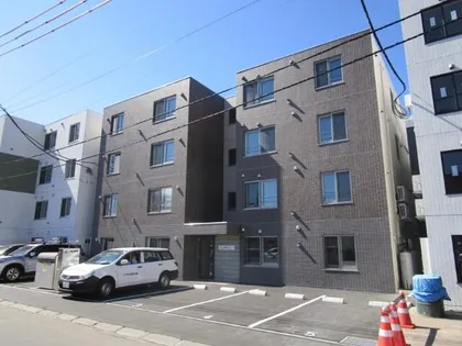 ラピスブラオ二十四軒の画像