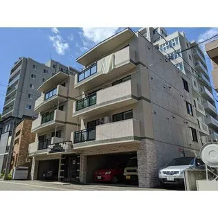 さくら館南円山【3階】の外観