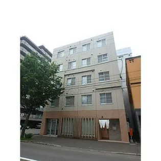 ライラック表参道【4階】の外観