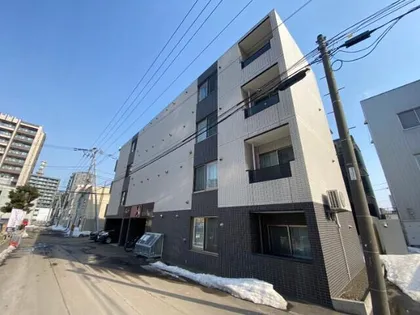 アベニールE5【4階】の外観