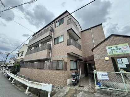 プログレス小山【3階】の外観