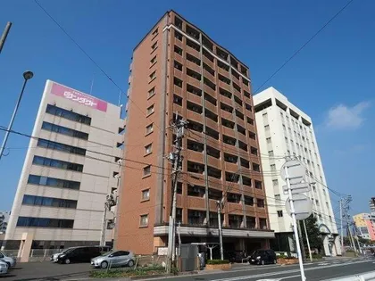 ベイプレイス小倉【5階】の外観