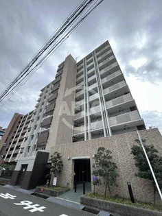 ドライバウム江坂【4階】の外観