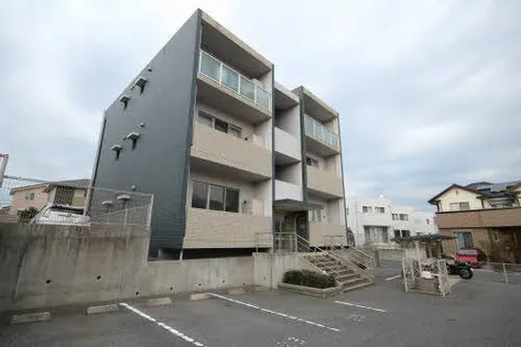 ルネス本城学研台 III棟【C0310号室】の外観