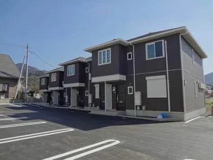 マインフェルト B棟【1階】の外観