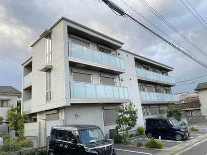 ヴェレ西神原【3階】の外観