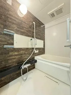 モンレーヴ本町【1階】の風呂