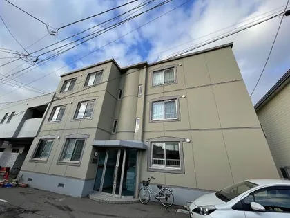 マンションアムール【201号室】の外観