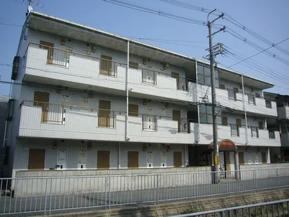 フルーレ高槻の画像