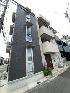 プティ ルピナス【2階】の外観
