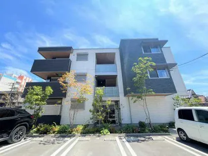 エクラージュ【A0202号室】の外観