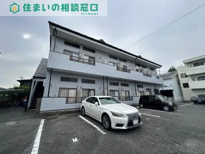 愛知県岡崎市朝日町4丁目【アパート】の外観