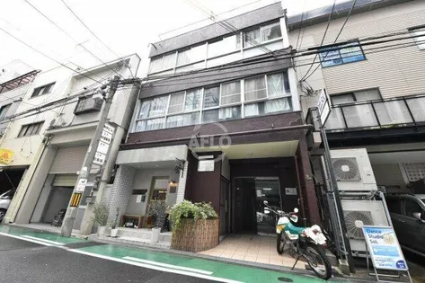 ラムール西天満【2階】の外観