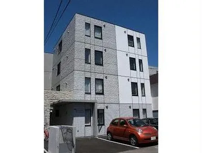 DUE CASA COMODOの画像