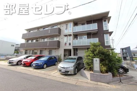 RAFFINE大坪の画像