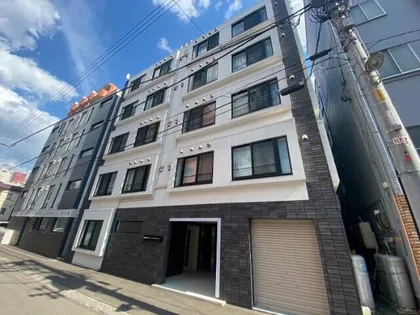 ピュア東彩館 VI【5階】の外観