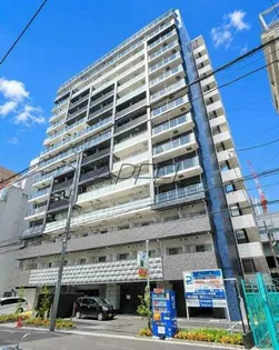 プレサンス堺筋本町センティス【9階】の外観