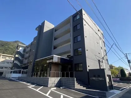 福岡県北九州市小倉北区足立2丁目【マンション】の外観