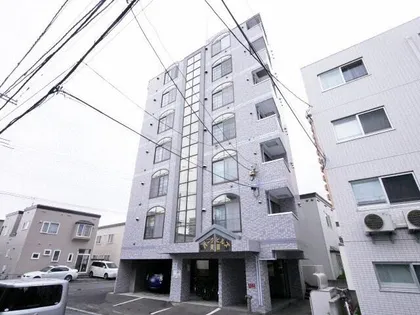 パークヒルズ美園【301号室】の外観