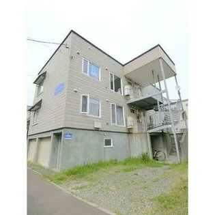 アベニューレジデンス北27条【1階】の外観