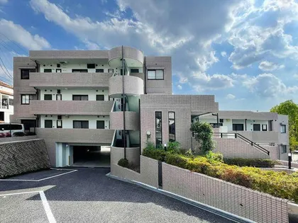 グローブハイツ丘上の画像