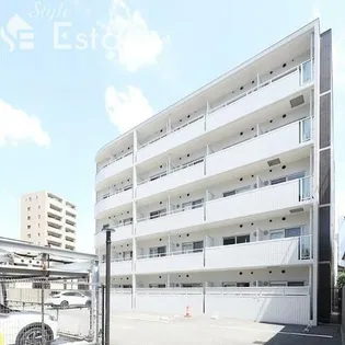 メイプルコート車道の画像