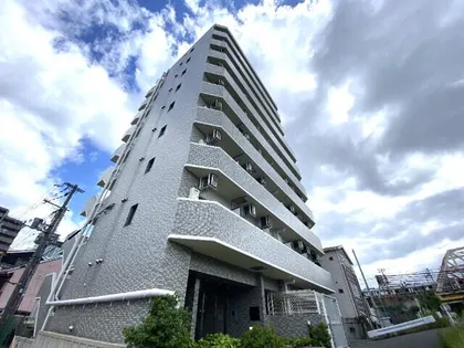 エスリード新大阪第6【7階】の外観