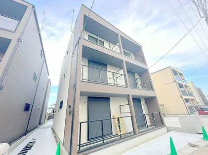 badge tomoi Est Ⅱ【1階】の外観