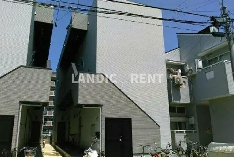 プレミアム・デイズⅣ【1階】の外観