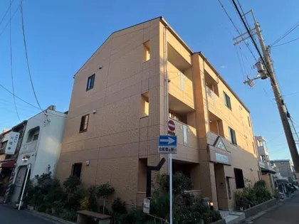 ルル・フルーレ【1階】の外観