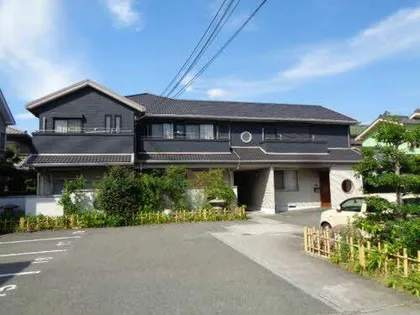 シャーメゾン美央の画像