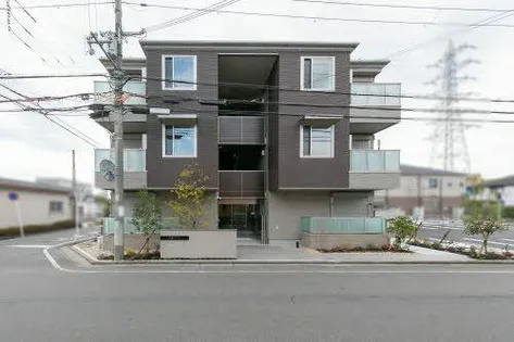 冬青コート【0103号室】の外観