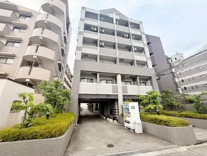 ラピタ【2階】の外観