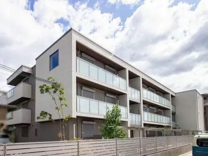 シャーメゾン三条栄の画像