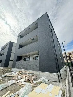 グランメゾンゆずり葉Ⅱ番館【2階】の外観