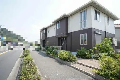 シャーメゾン継の画像