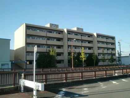 ユトリロつつじが丘2の画像