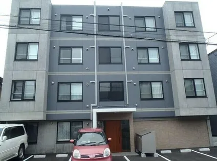 Y’s HOKUDAI NISHI【4階】の外観