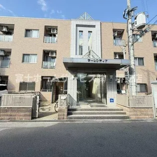 ラーレンティアの画像