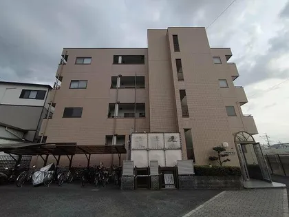 大阪府箕面市半町4丁目【マンション】の外観
