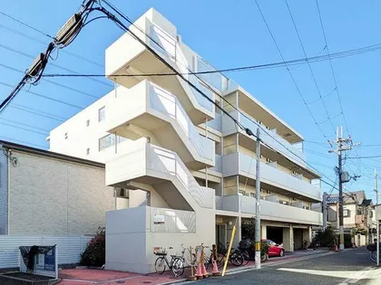 ドゥミール西山本の画像