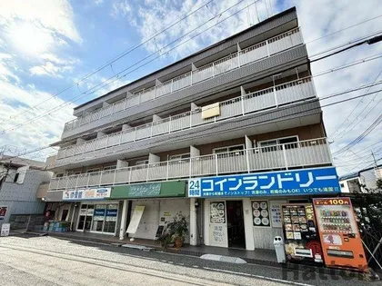 コートヴィレッジ服部の画像