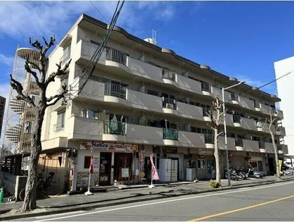 マルトウビルの画像