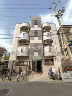 ロイヤルハイツ萱島【2階】の外観