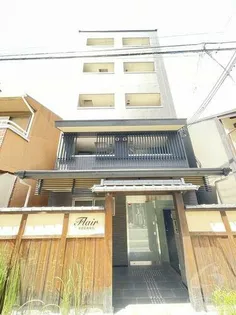 Flair京都五条烏丸【1階】の外観