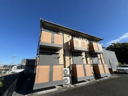 ハーシーズAP【201号室】の外観